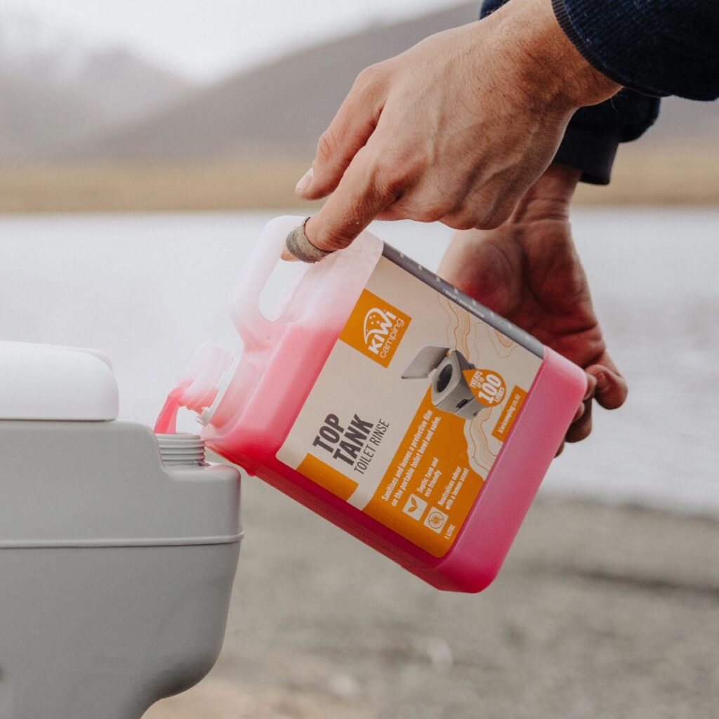kiwi camping toilet top rinse