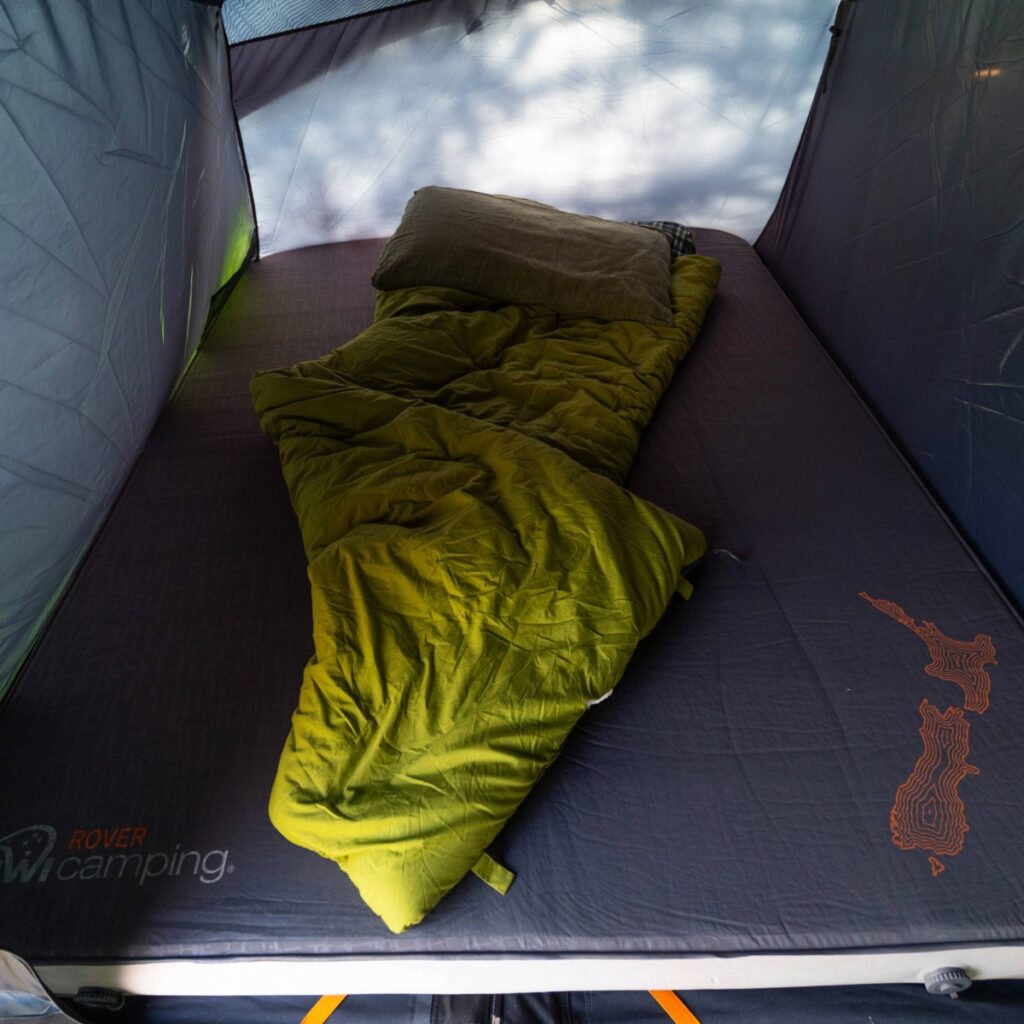 kiwi camping rover queen self inflating mattress (2)