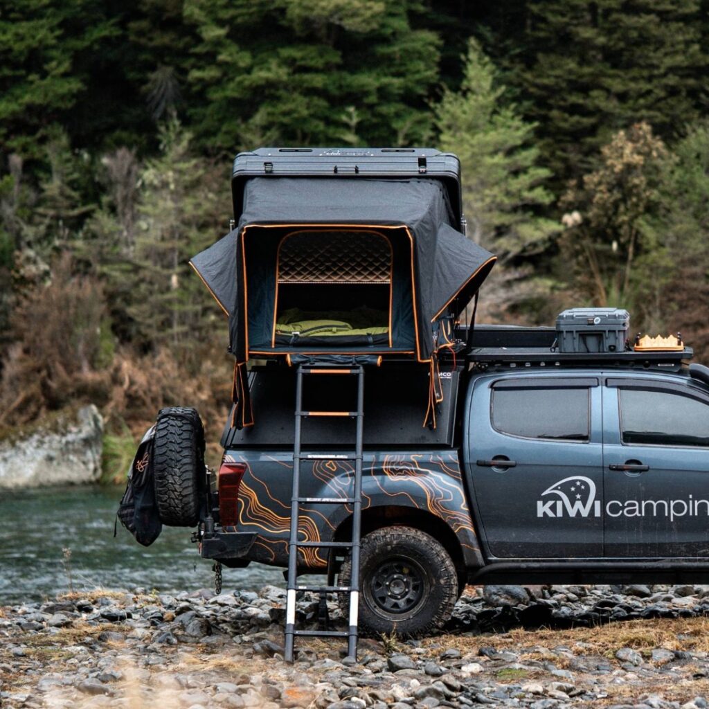 kiwi camping tuatara pinnacle main side