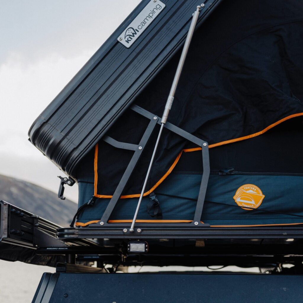 kiwi camping tuatara pinnacle roof top tent (8)