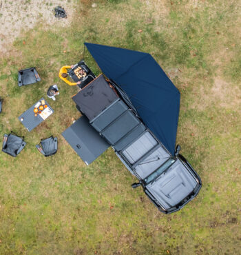 kiwi camping tuatara 180 degree freestanding awning